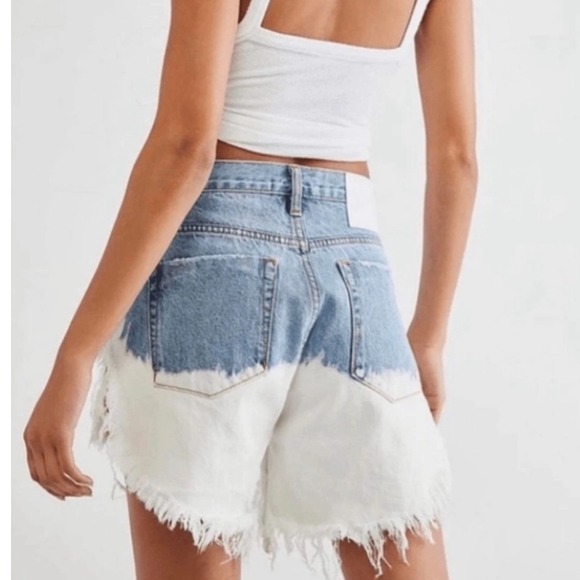 One Teaspoon DipDye Frankie Out Raw Hem Denim Short 26 Edgy Distressed Denim - Picture 2 of 16